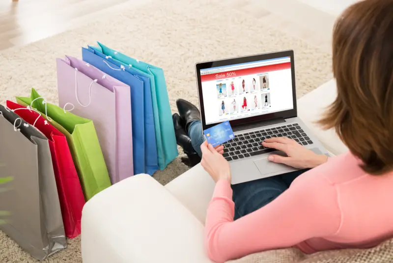 A Ascensão do M-Commerce: Compras Online na Palma da Sua Mão