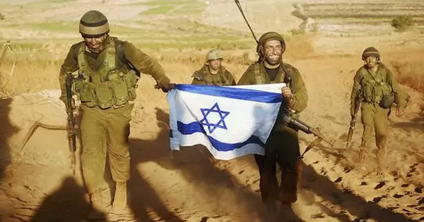 A Gaiola de Ferro: A Luta Palestina pelo Estado