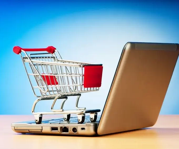 Compra de Roupas na Zattini