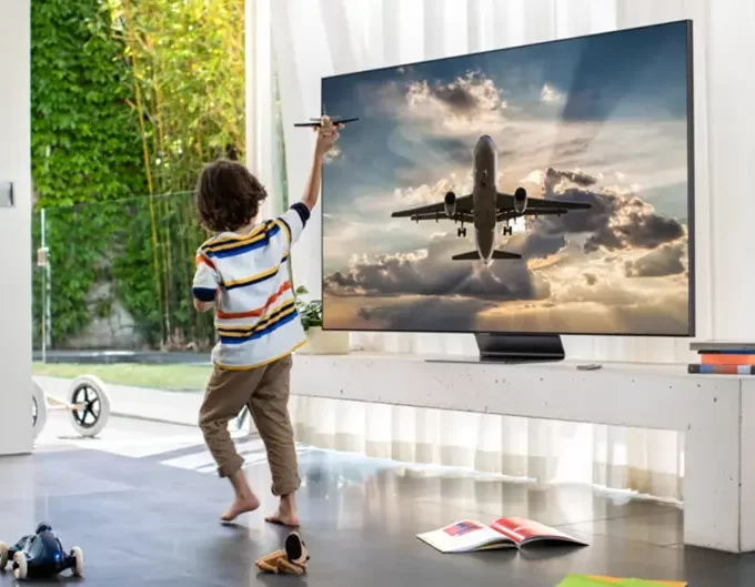 Comprar TV em Colombo PR