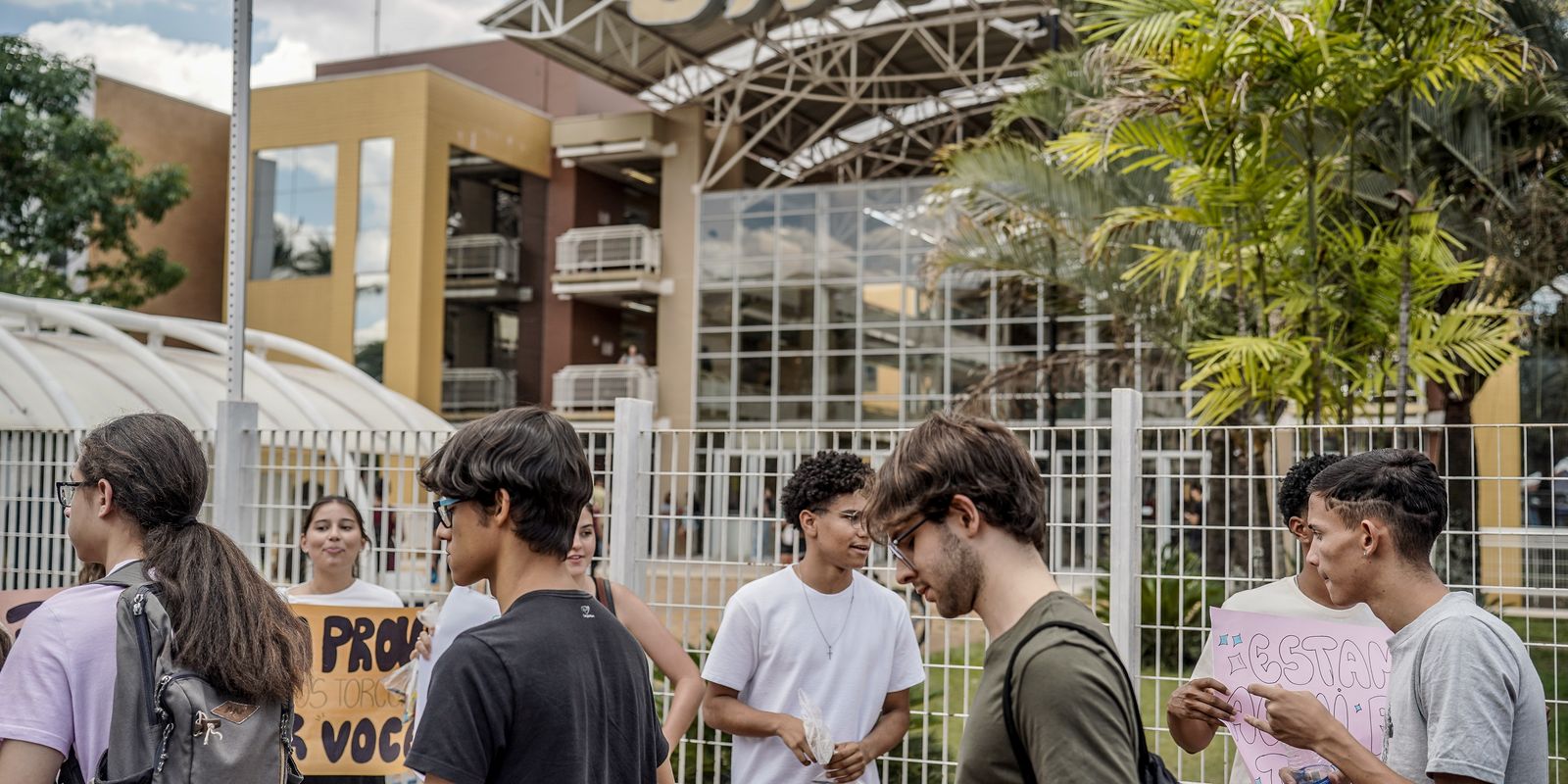 Entenda o Programa Pe de Meia para Alunos