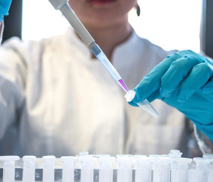 Brasil 3o lugar em participacao feminina na ciencia Surpreenda se