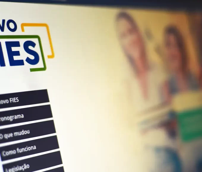 Prazo final para inscricoes no Fies se encerra esta segunda