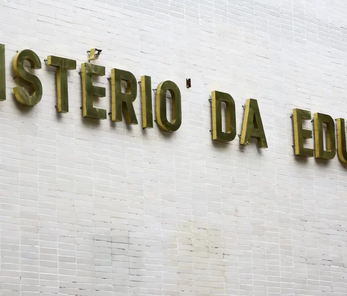 MEC disponibilizara 80040 bolsas para licenciatura aos estudantes