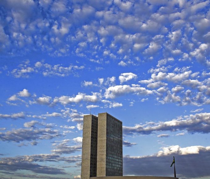 Senado aprova prorrogacao do Plano de Educacao