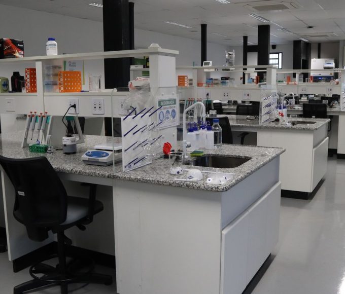 Programa de Pesquisa Apoia Cientistas por Tres Anos