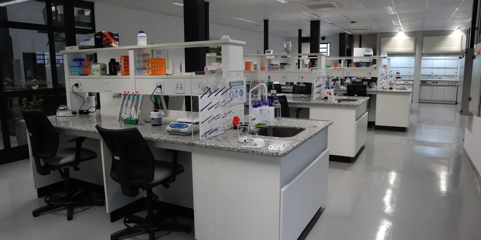 Programa de Pesquisa Apoia Cientistas por Tres Anos