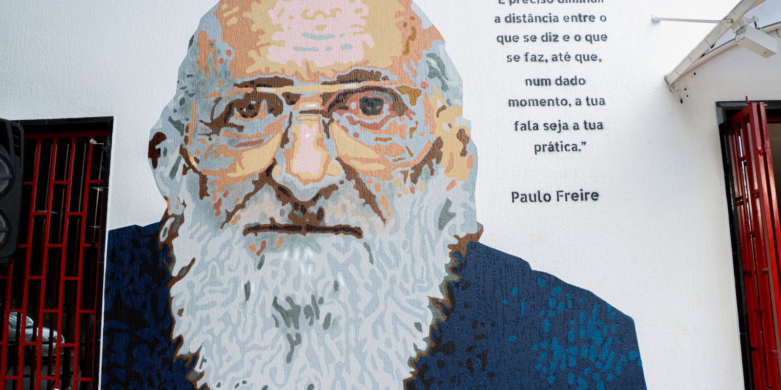 Instituto desvenda obra de Paulo Freire em serie impactante