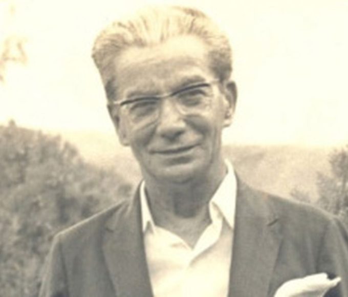 Descubra a historia de Anisio Teixeira