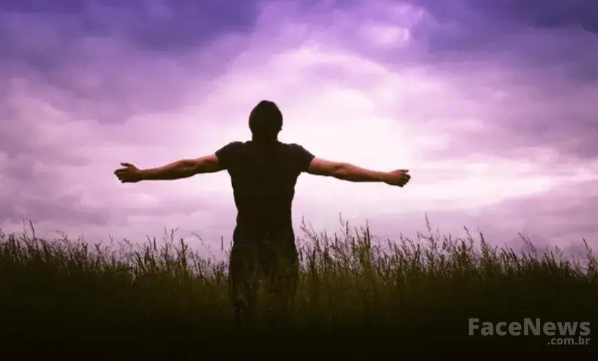 Como o tempo afeta nossa felicidade?